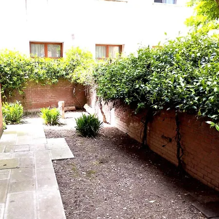 Immersa Nel Verde Venice Exterior photo
